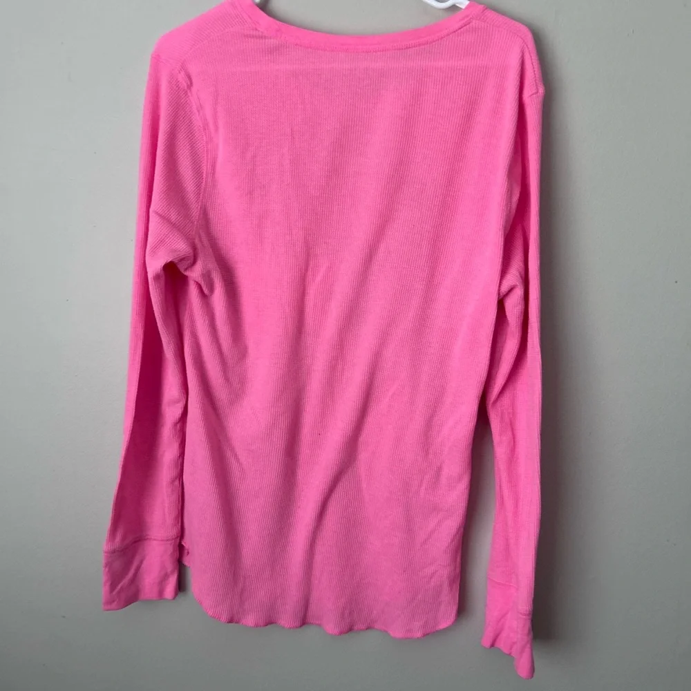 Old Navy Pink Long Sleeve Tee with Llama Design